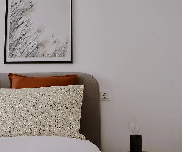 Konukevi Zarey Oleiros