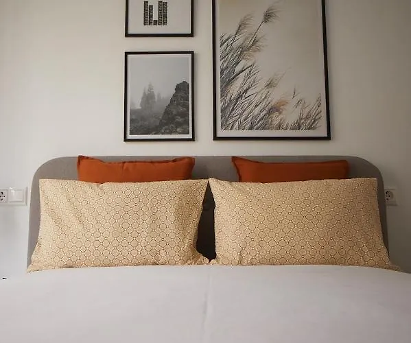 Konukevi Zarey Oleiros